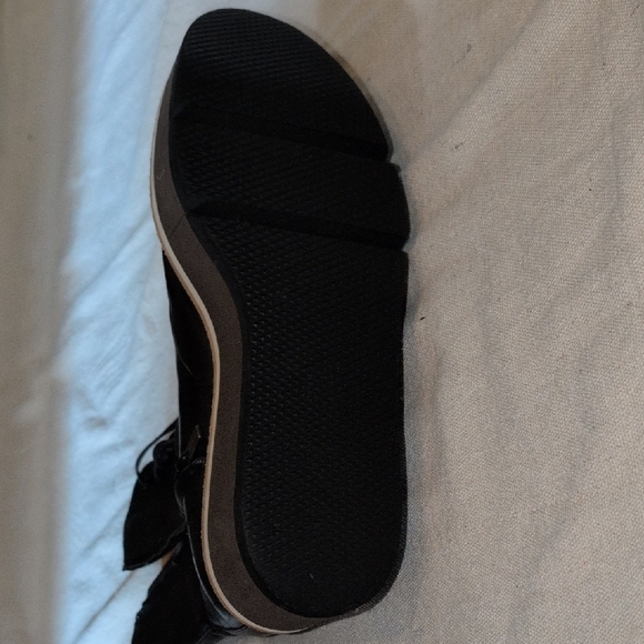 Robert Clergerie Black and Brown Lace-Up Boots - Picture 5 of 6